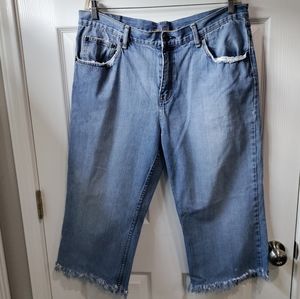 Bullhead medium/light washed men's hand cropped jeans size 36